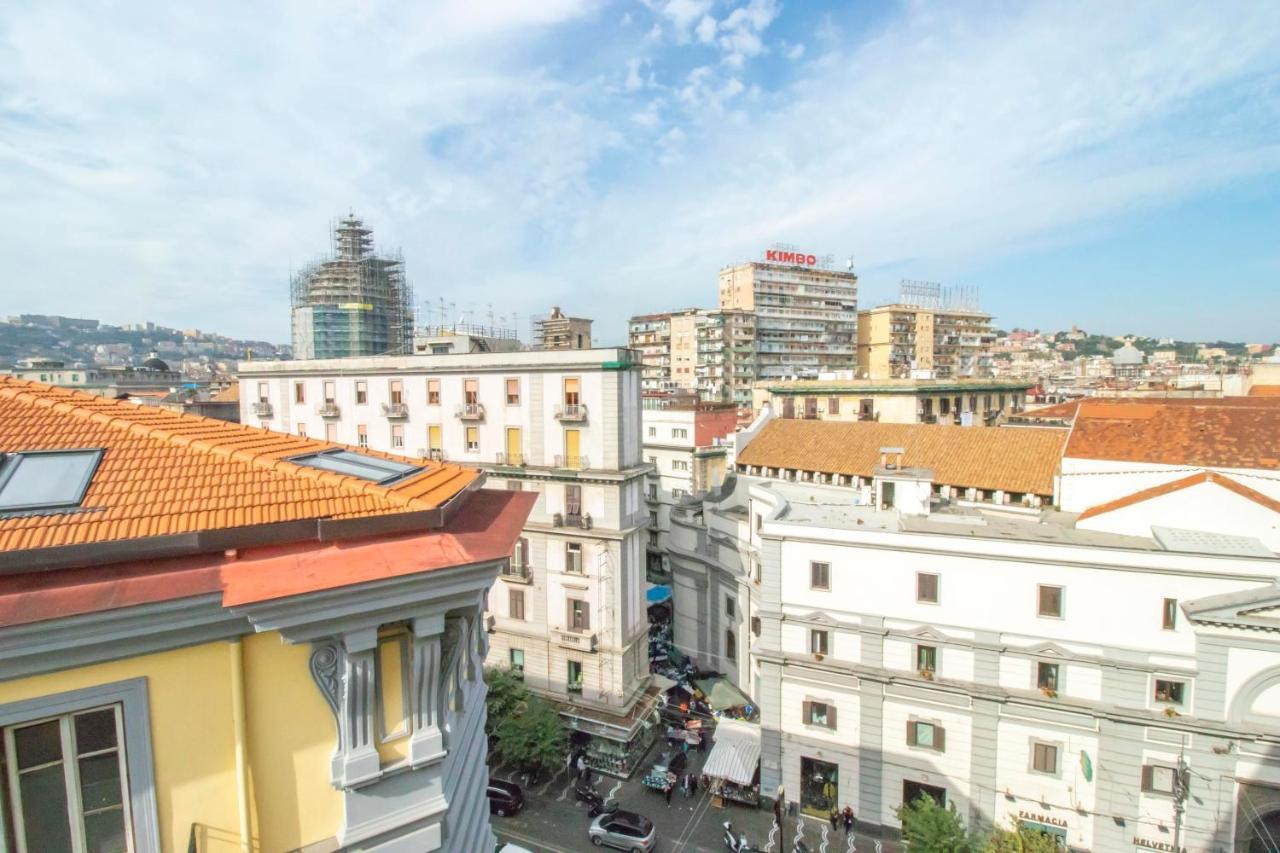 A I R Rettifilo Apartments Неаполь Экстерьер фото